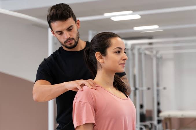 Shoulder & Elbow Pain Treatment in Kota: Upper Limb Recovery Made Simple